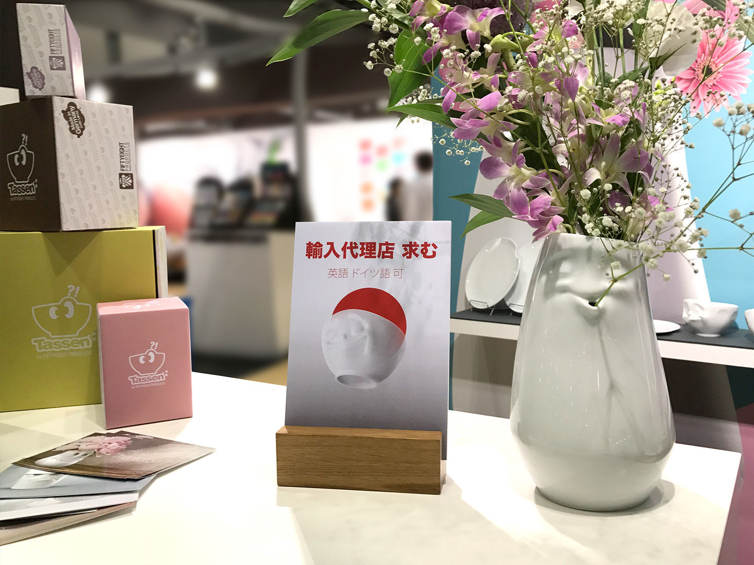  Wir haben viel Leidenschaft und Liebe ins Detail in unsere TALENT-Serie hineingesteckt. So viel, bis wir alle das Gefühl hatten: Sie sind groß. Groß genug, um sie in die weite Welt zu schicken. Nach unserem ersten Sprung über den großen kalten Teich in Atlanta folgte unsere Herzensmission „Big in Japan“ vom 14.-16. Juni 2017 auf der Interior Lifestyle Tokyo. 